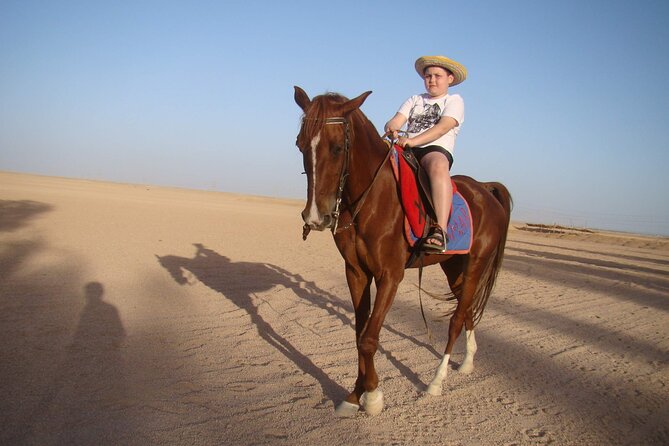 Balade à cheval dans le désert